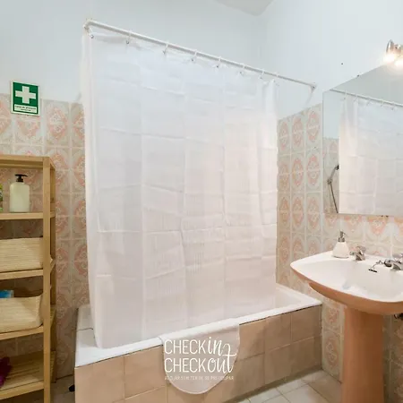 Checkincheckout City Center 3 Apartament Loulé