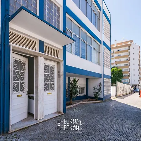 Apartment Checkincheckout City Center 3 Loule