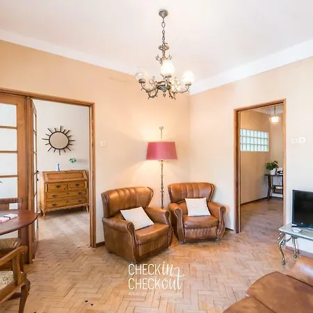 Checkincheckout City Center 3 Loule